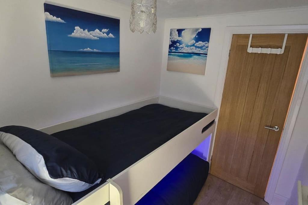 Welcome To The Beach House! Rhôs-on-Sea エクステリア 写真